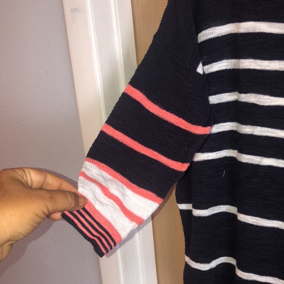 Express sweater - Picture 3 of 4